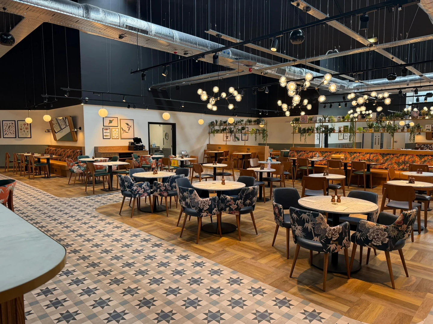 Completed Elder & Co seating area and ceiling services at Belfast International Airport